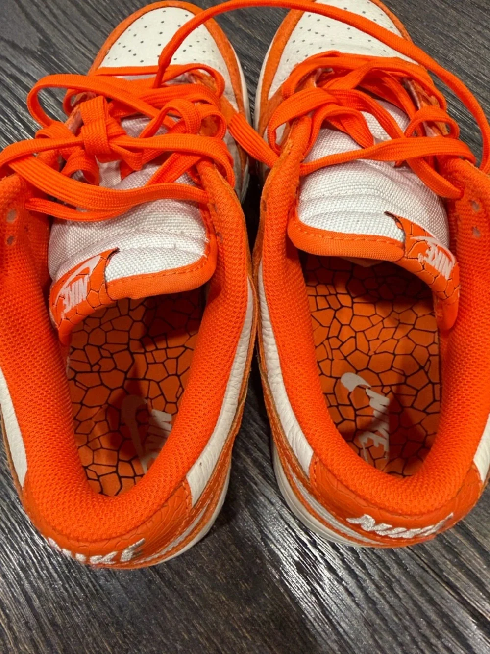 Nike Dunk Low Total Orange Light Bone Safety Laser (Women's) size 11 - Picture 7 of 11